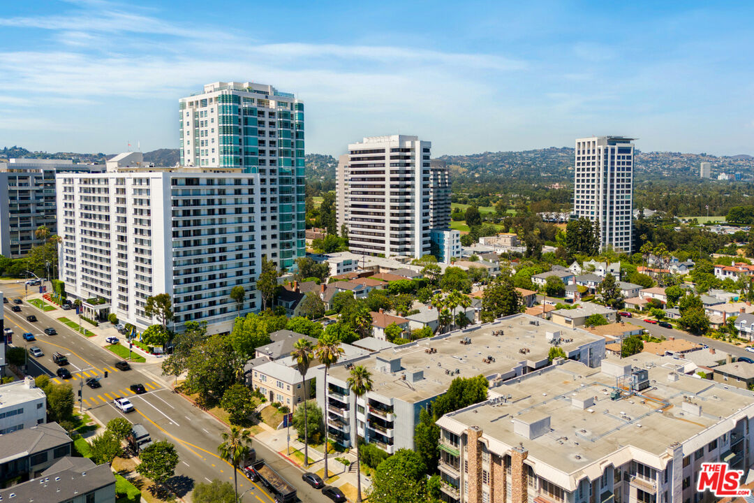 1250 S Beverly Glen Blvd Unit: 107