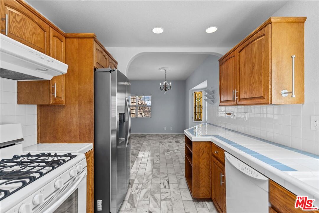 223 Loma Vista St Unit: A