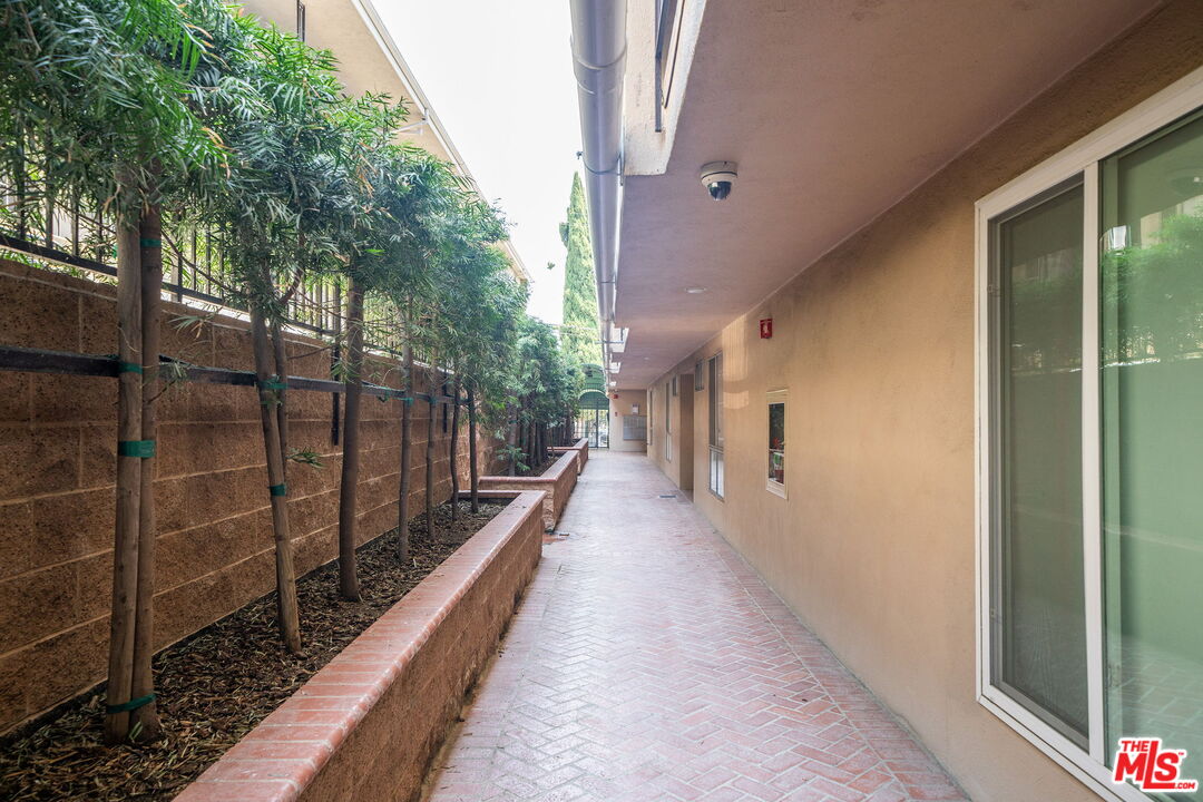 1023 Hancock Ave Unit: 114