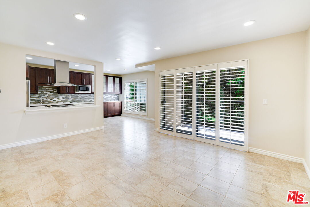 1023 Hancock Ave Unit: 114