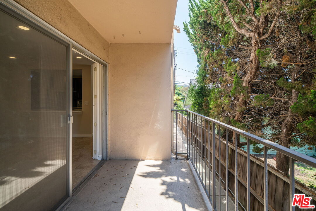 1023 Hancock Ave Unit: 114