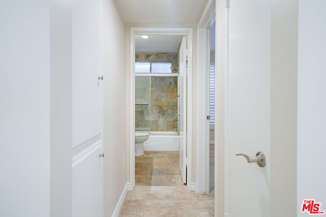 1023 Hancock Ave Unit: 114