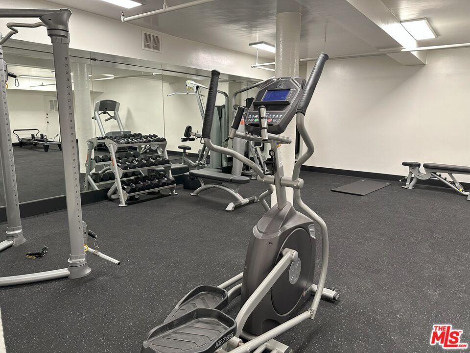 11750 W Sunset Blvd Unit: 221