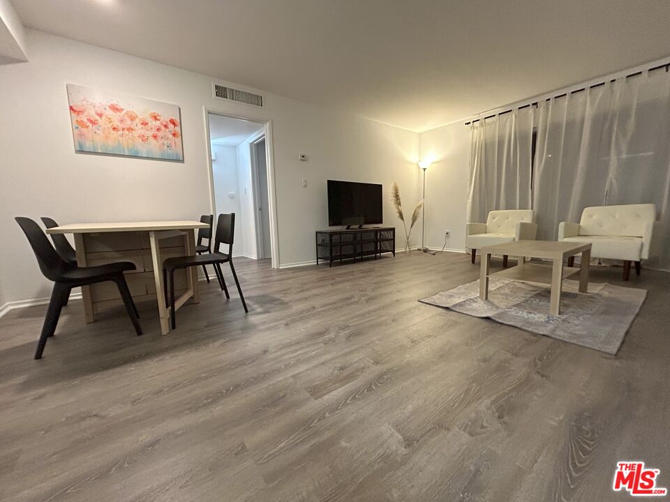 11750 W Sunset Blvd Unit: 221