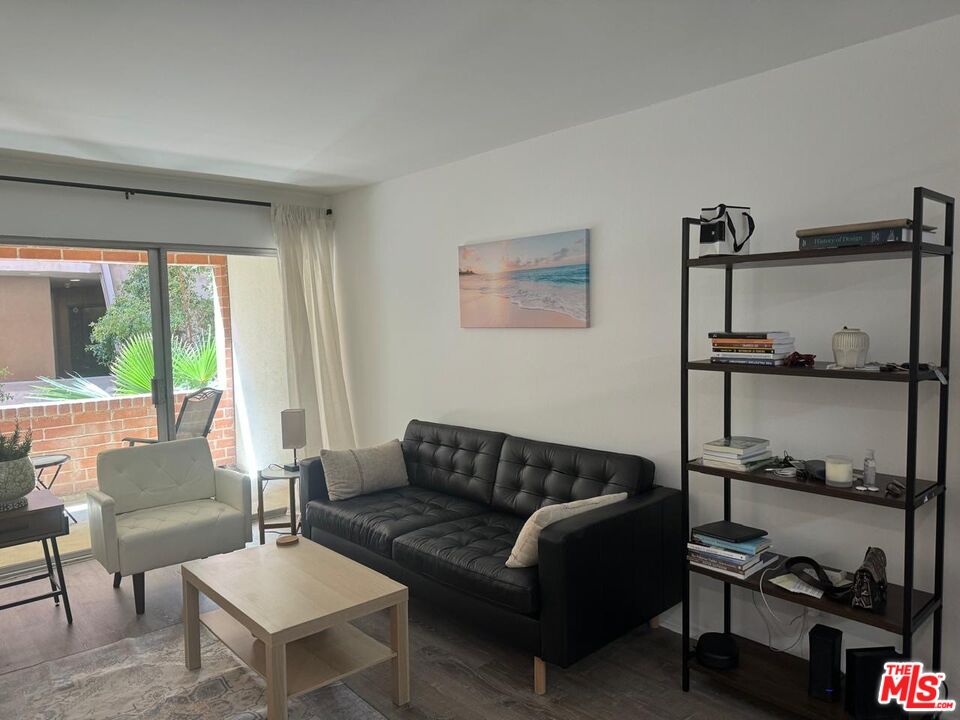 11750 W Sunset Blvd Unit: 221