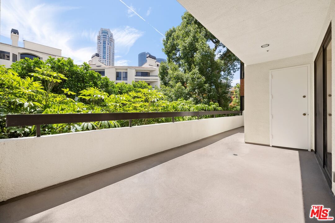 2132 Century Park Ln Unit: 115