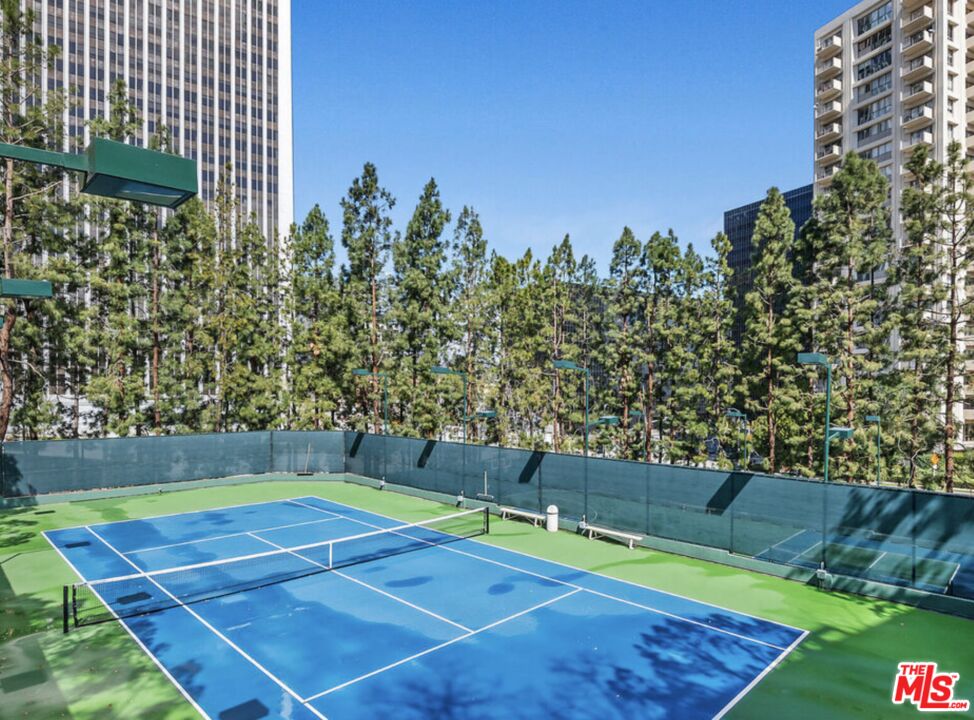 2132 Century Park Ln Unit: 115