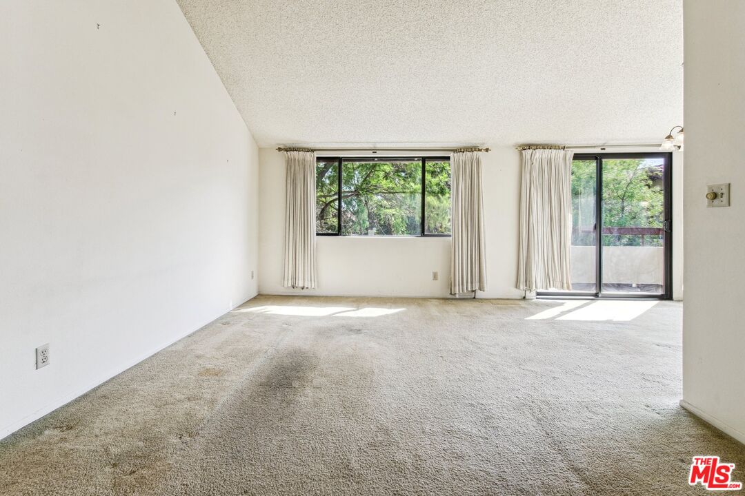 27905 Tyler Ln Unit: 708