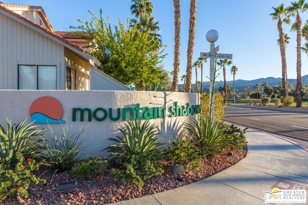 2010 Lawrence Crossley Rd Unit: 6