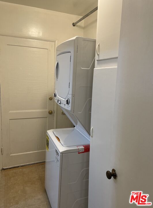 12736 Venice Blvd Unit: 5