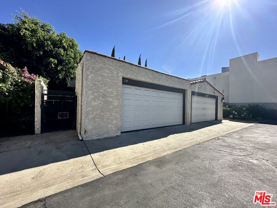 9025 Willis Ave Unit: 118