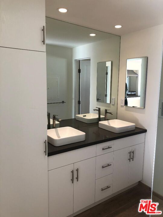 2721 2nd St Unit: 214