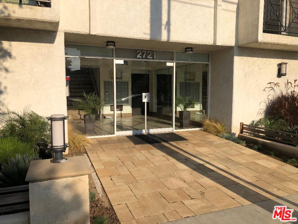 2721 2nd St Unit: 214