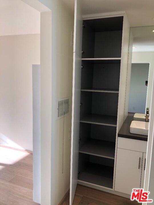 2721 2nd St Unit: 214
