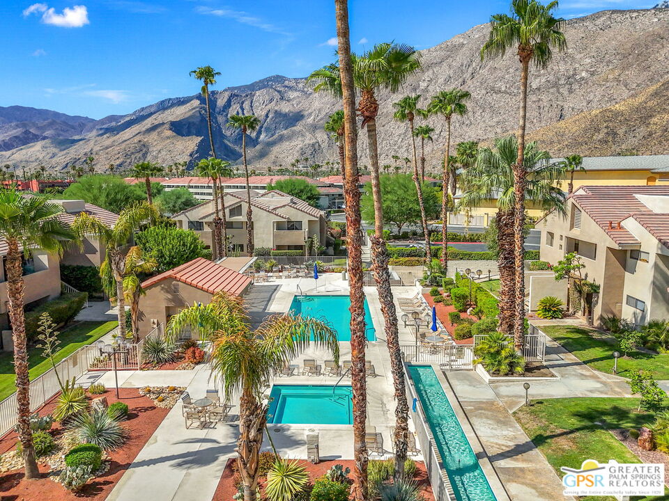 605 E Amado Rd Unit: 618