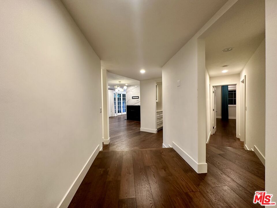 133 S Oakhurst Dr Unit: 102