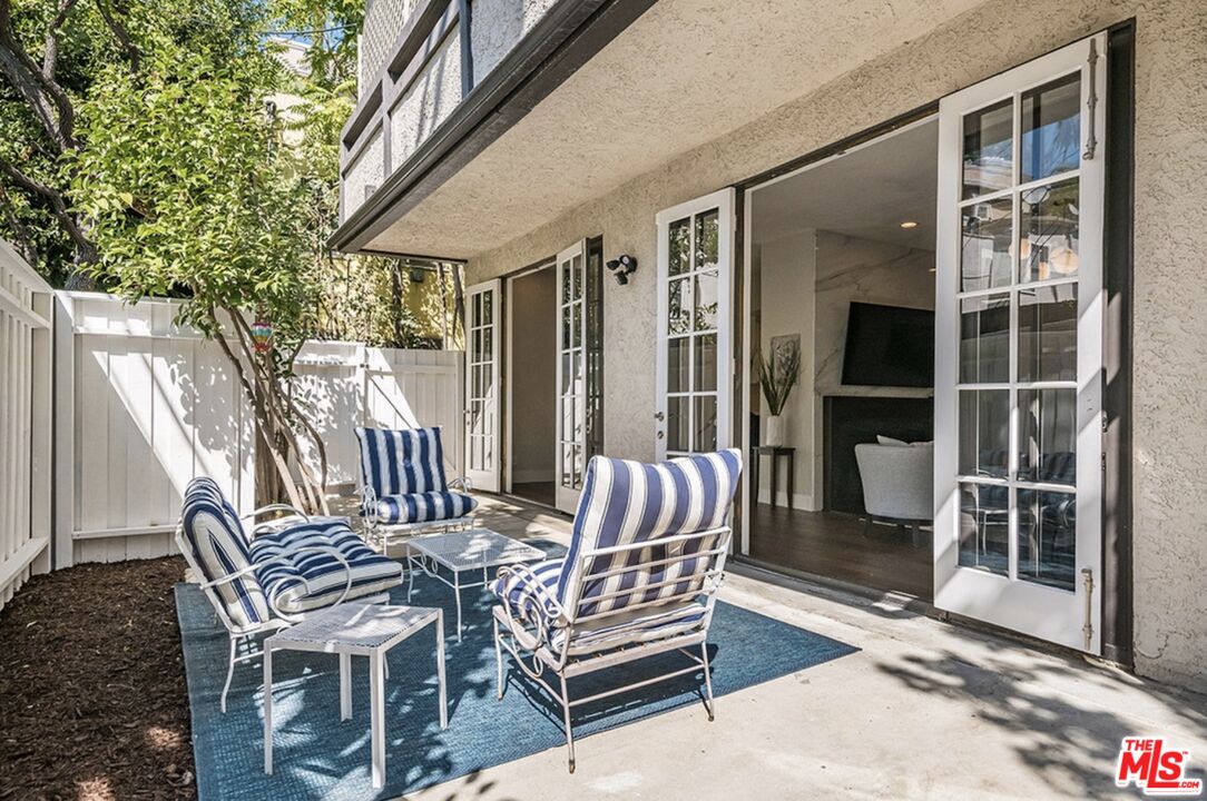 133 S Oakhurst Dr Unit: 102