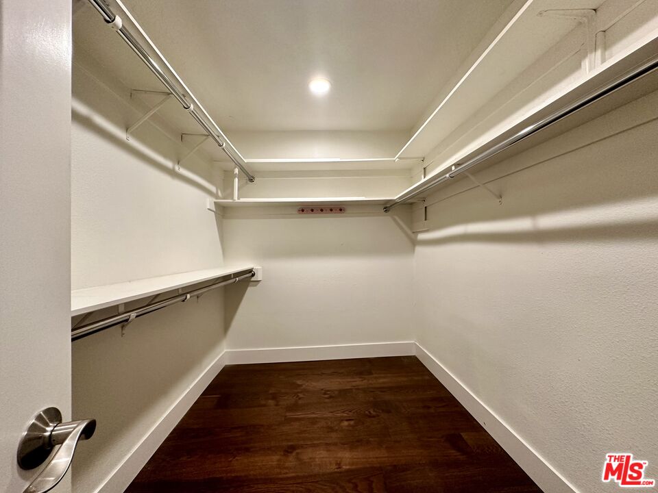 133 S Oakhurst Dr Unit: 102