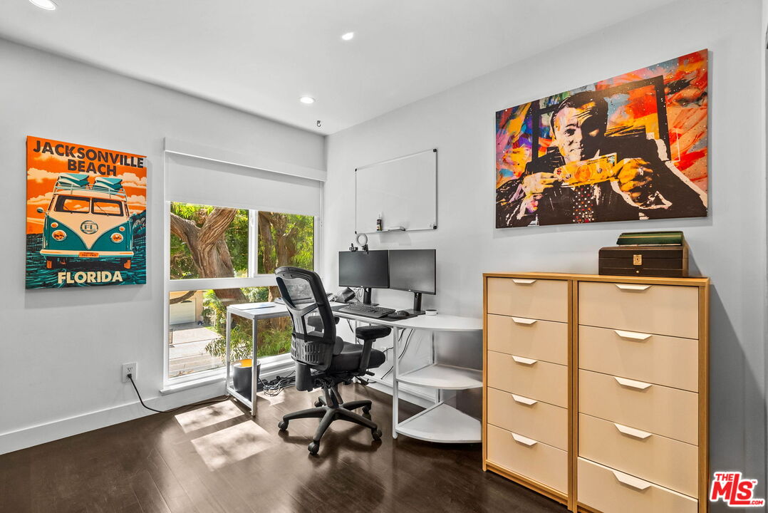 2909 Arizona Ave Unit: 15