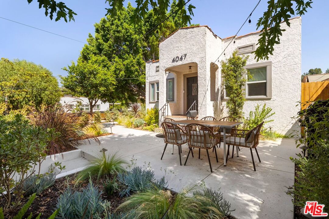 4047 Camero Ave Unit: 1