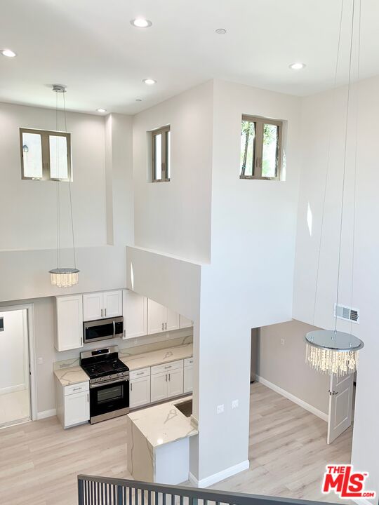 11753 Iowa Ave Unit: 302