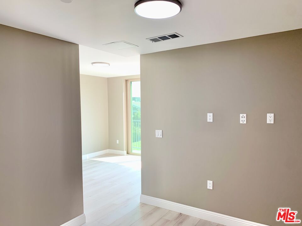 11753 Iowa Ave Unit: 302