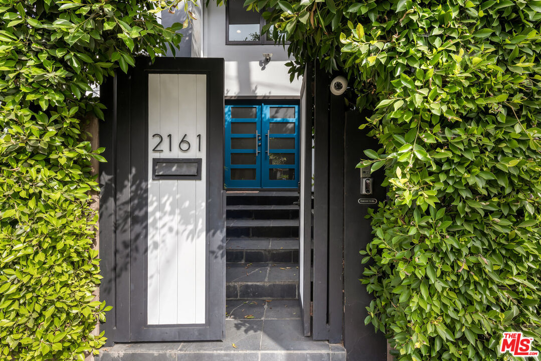 2161 N Bronson Ave