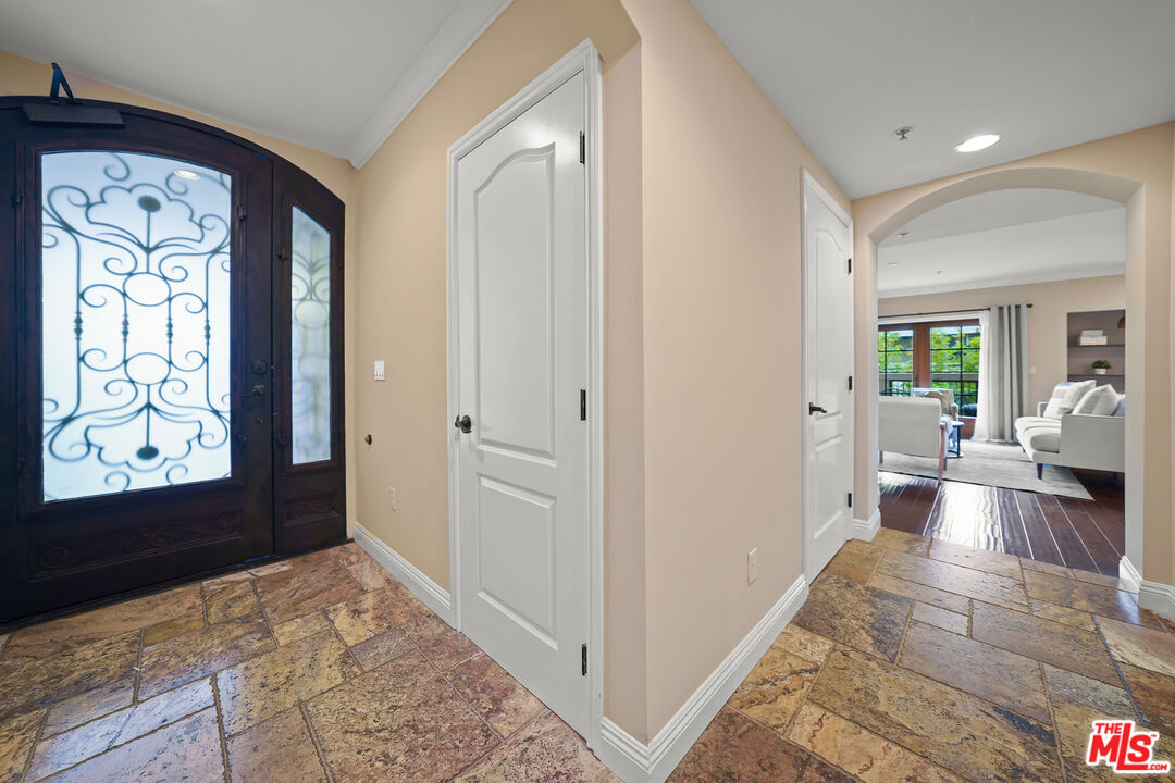 1845 Federal Ave Unit: 205