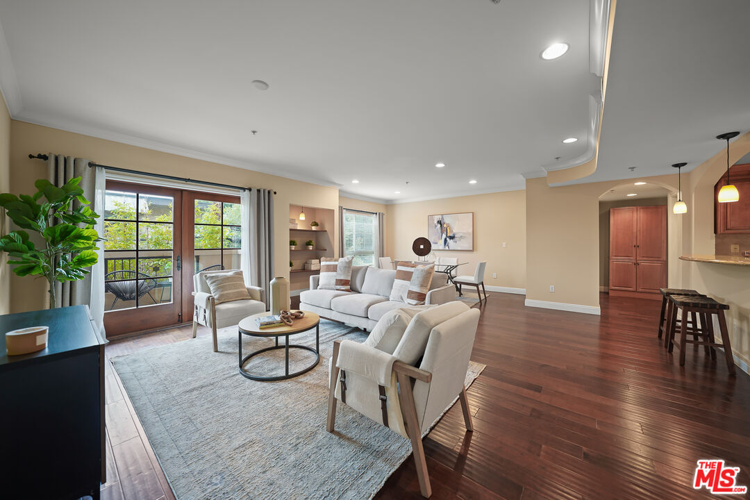 1845 Federal Ave Unit: 205