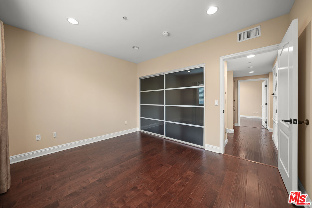 1845 Federal Ave Unit: 205