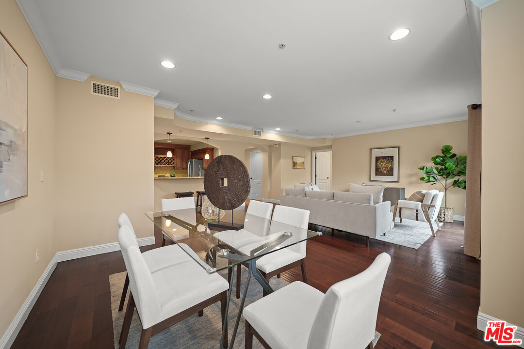 1845 Federal Ave Unit: 205