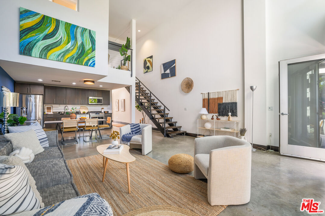 4111 W Sunset Blvd Unit: 343