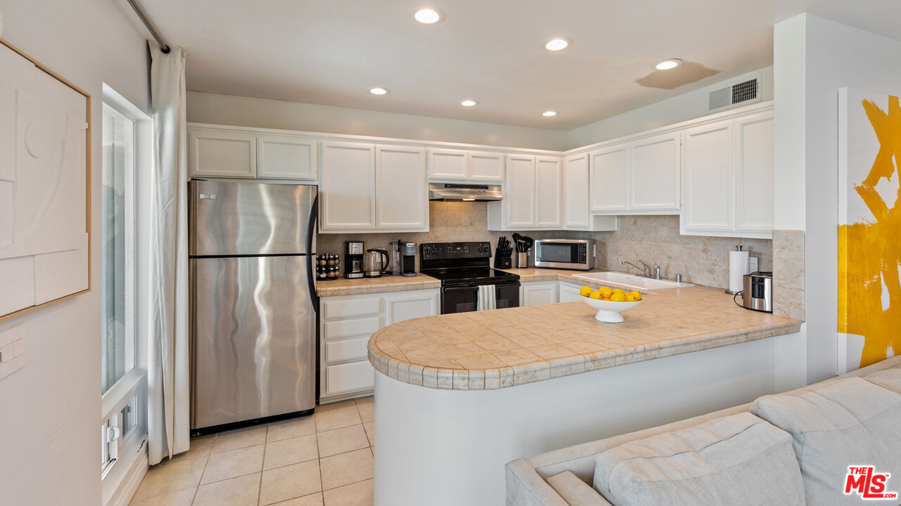 19742 Pacific Coast Hwy