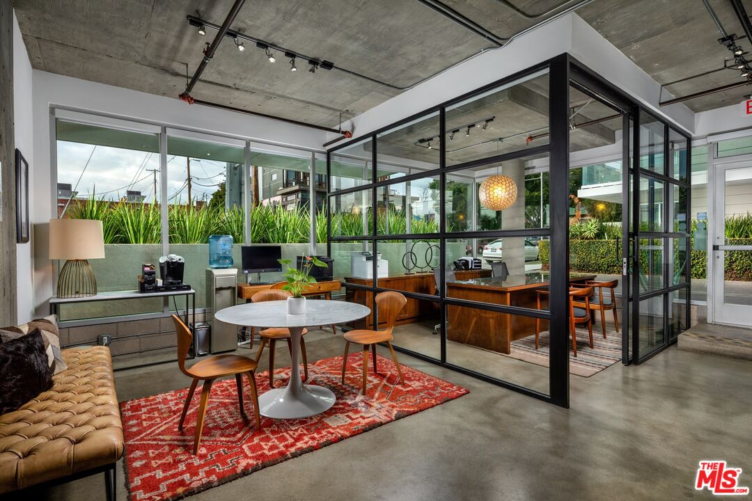 710 N El Centro Ave Unit: 130