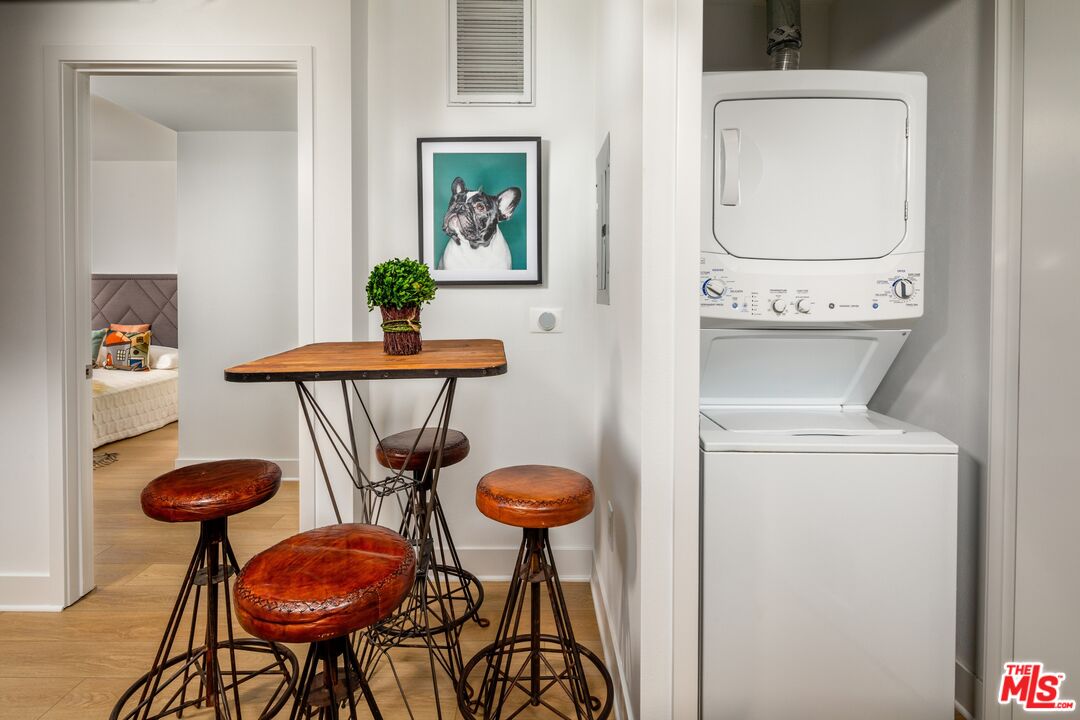 710 N El Centro Ave Unit: 130