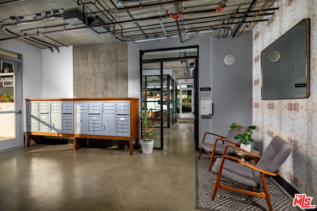 710 N El Centro Ave Unit: 130