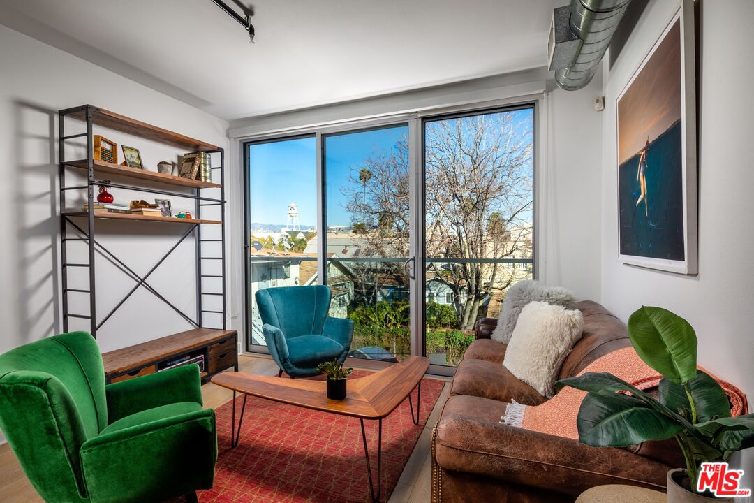 710 N El Centro Ave Unit: 130