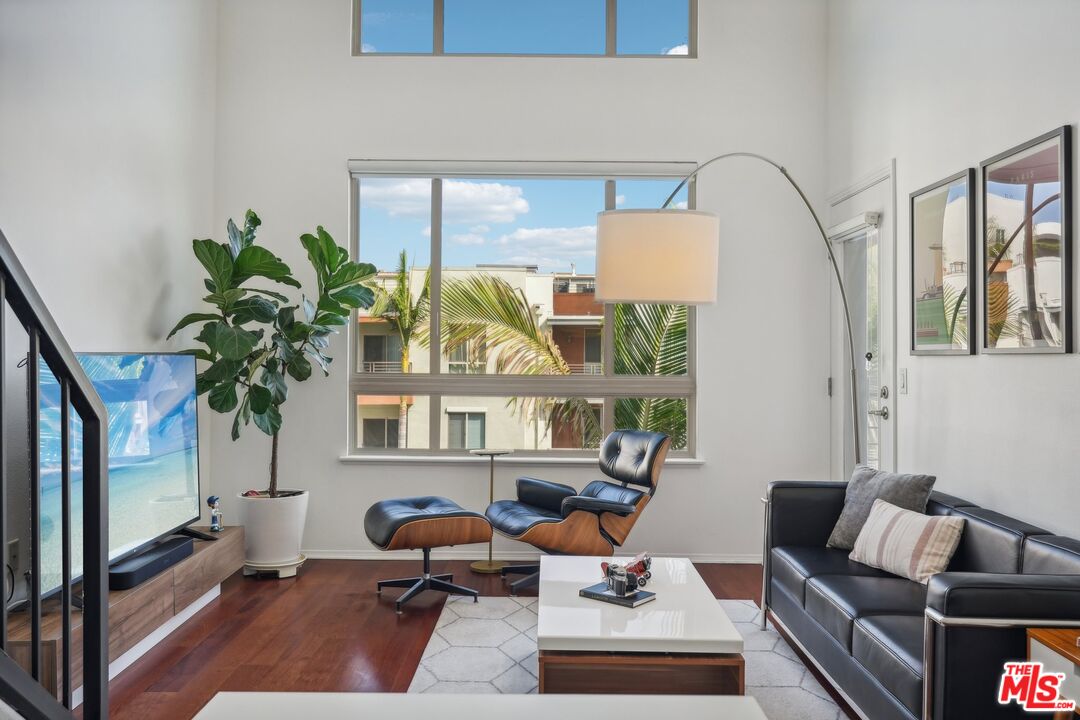 100 S Alameda St Unit: 479