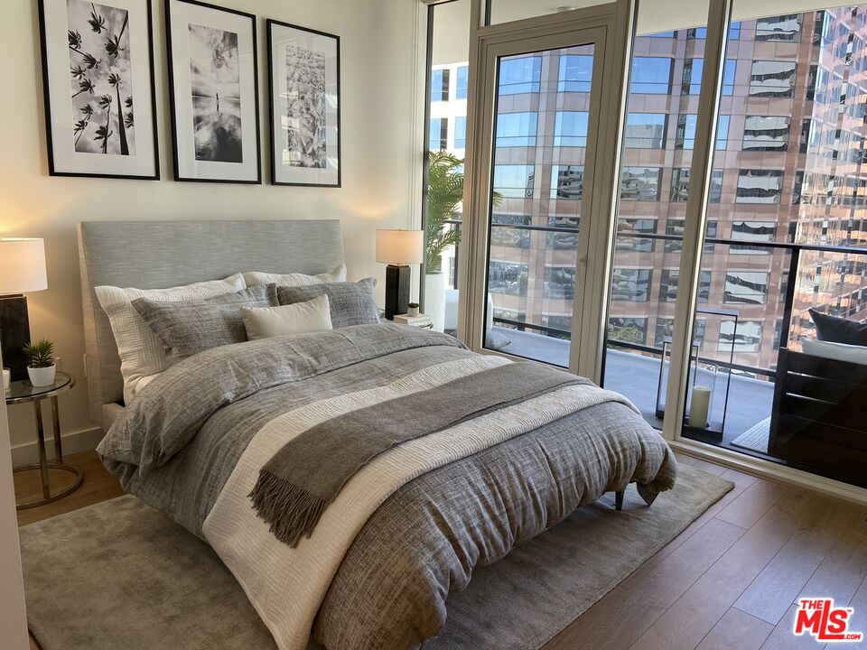 11750 SW Wilshire Blvd Unit: 2111