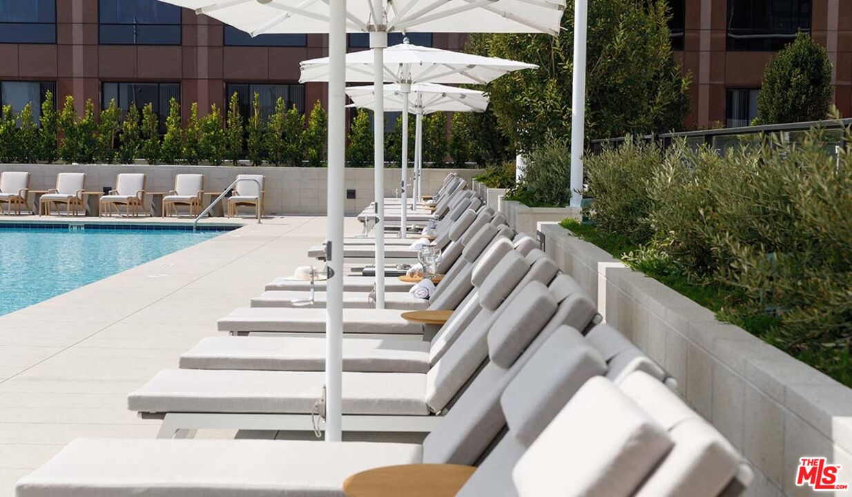 11750 SW Wilshire Blvd Unit: 2111
