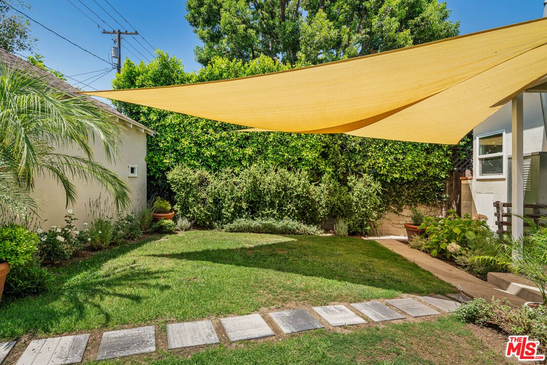 535 N Buena Vista St