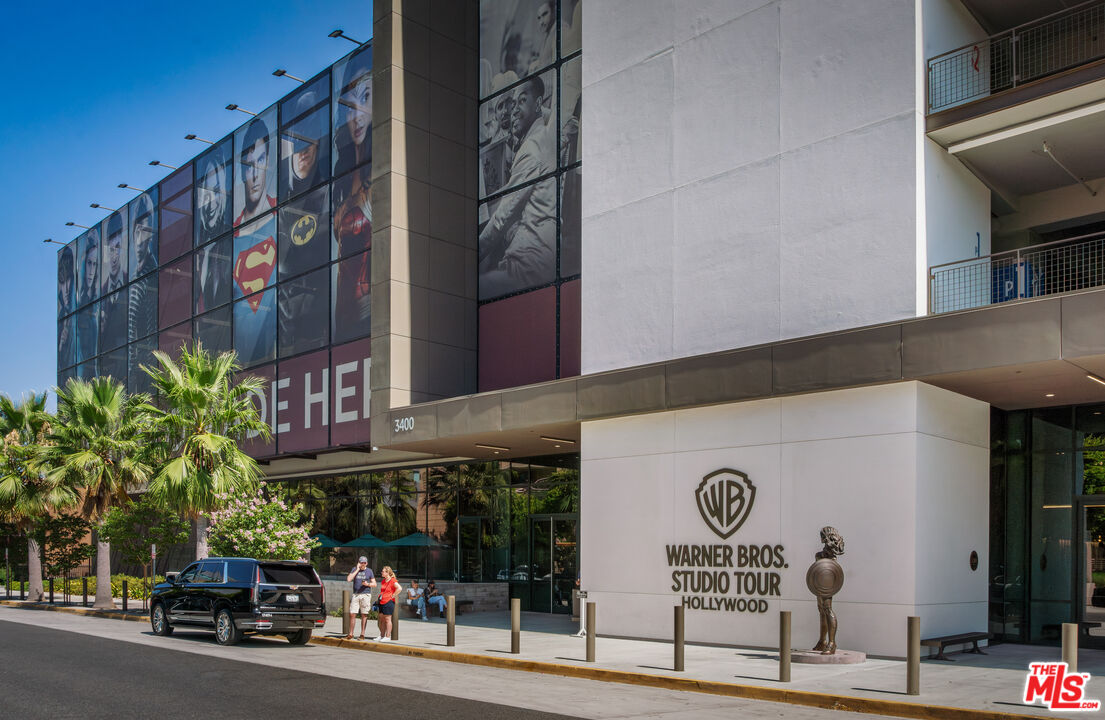 535 N Buena Vista St