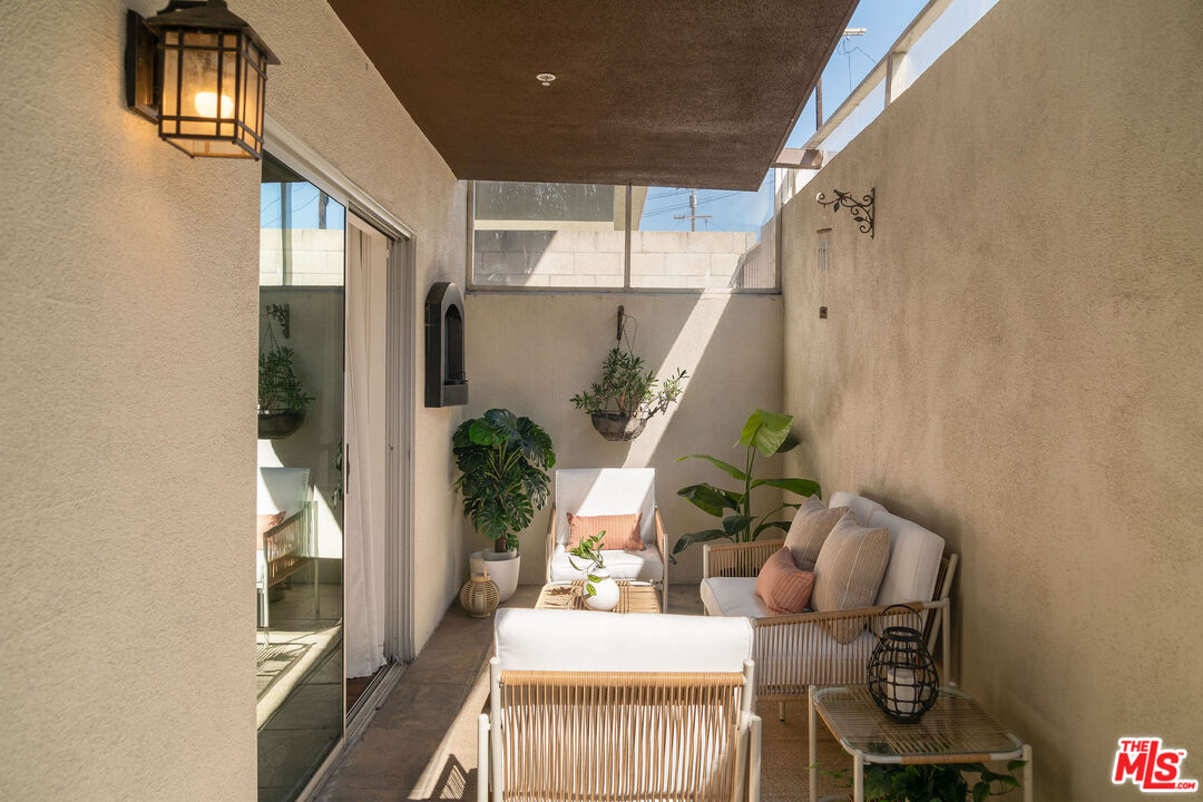 7100 Alvern St Unit: 215