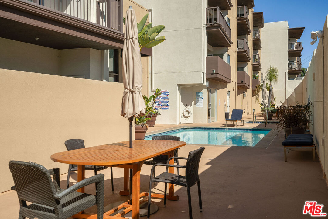 7100 Alvern St Unit: 215