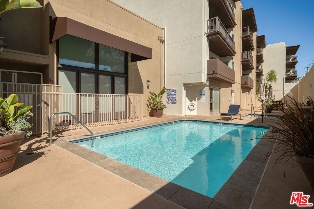 7100 Alvern St Unit: 215