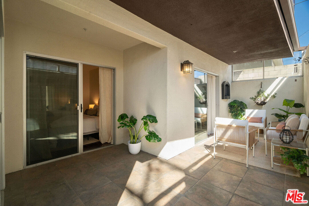 7100 Alvern St Unit: 215