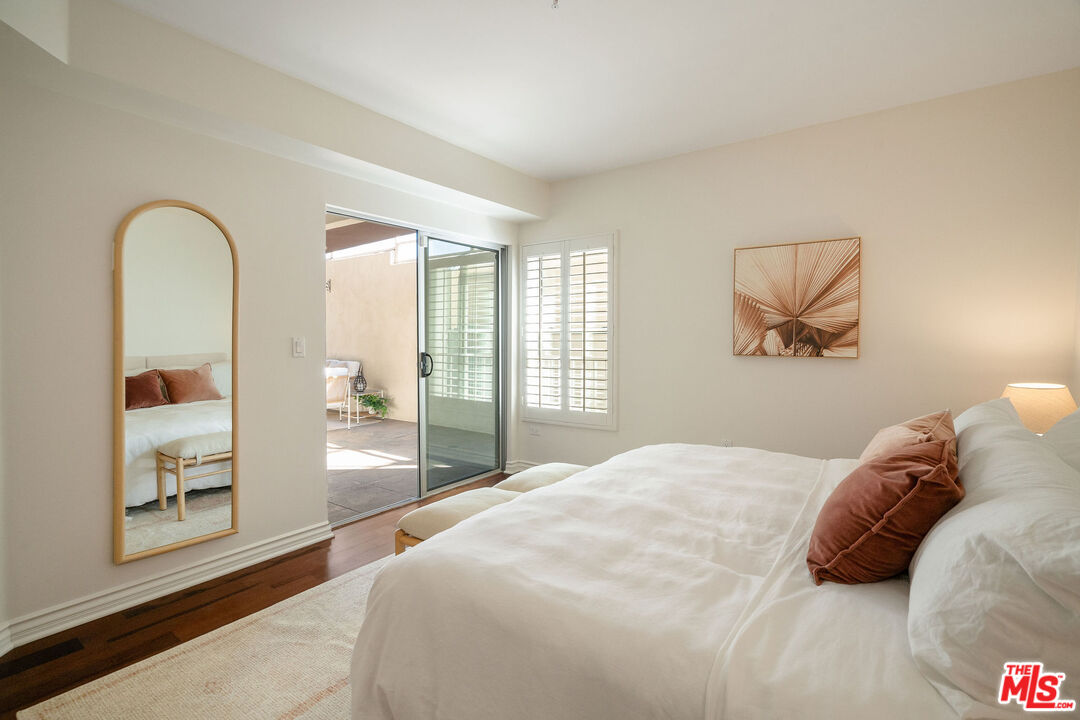 7100 Alvern St Unit: 215