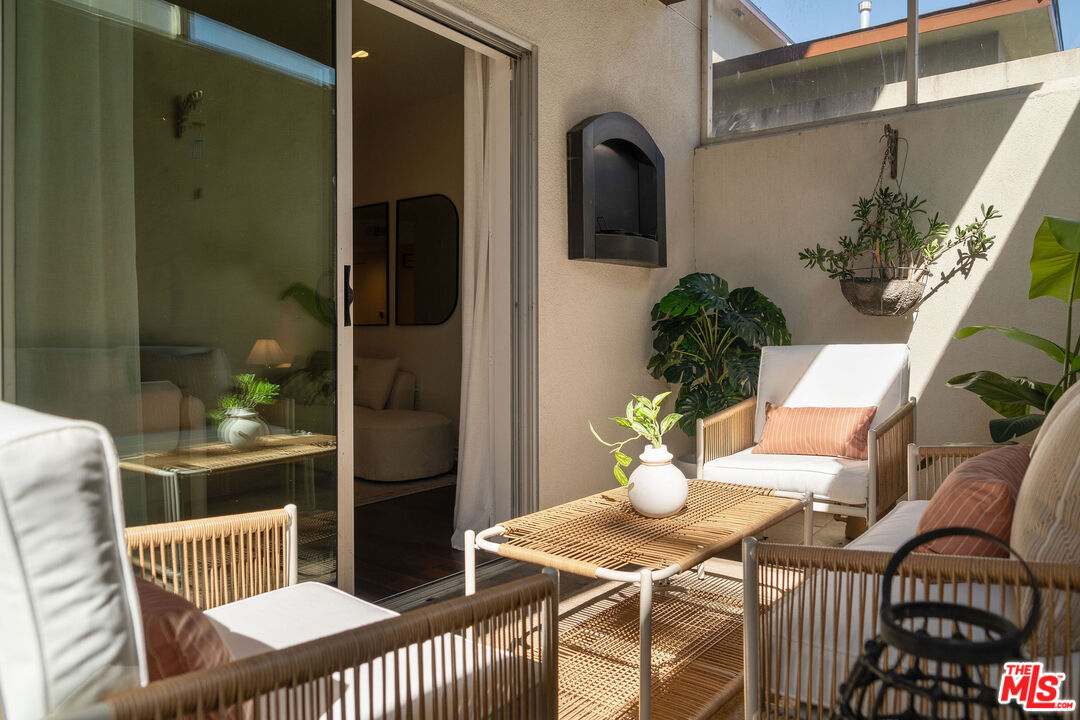 7100 Alvern St Unit: 215