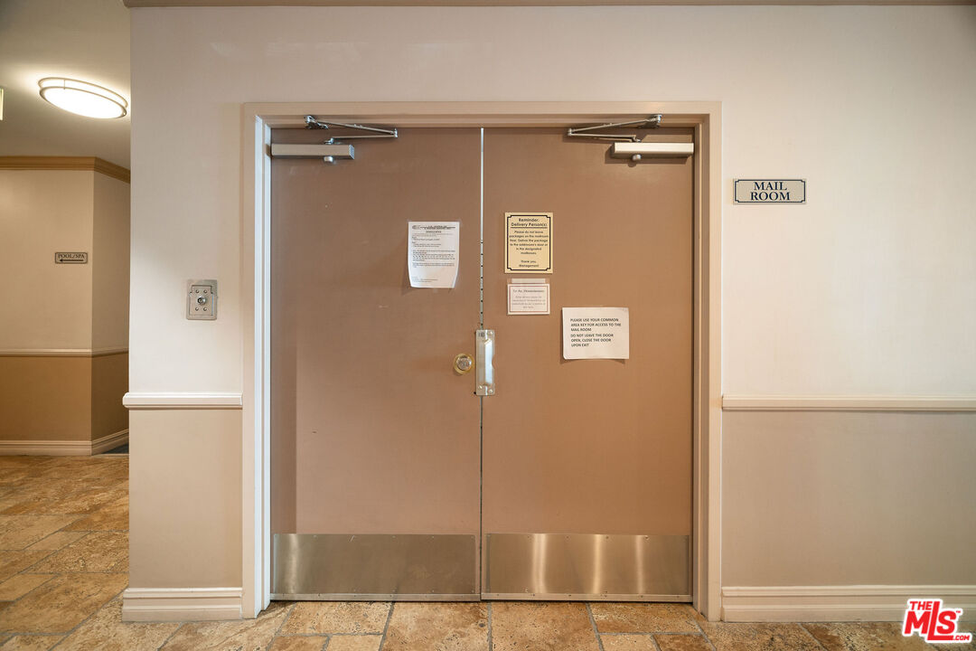 7100 Alvern St Unit: 215