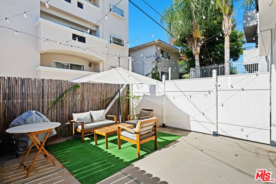 1951 Selby Ave Unit: 5